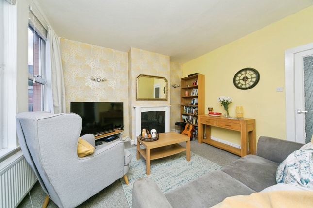 13, Gladys Grove, Conwy photo 4