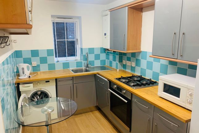 Thumbnail Flat to rent in Isle Of Dogs, London