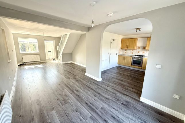 7, Edenfield Crescent, Liverpool photo 2