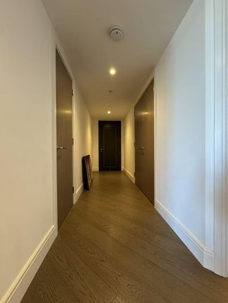 Apartment 34, 27, Albert Embankment, LONDON photo 4