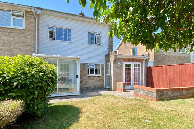 9 Dene Close, Ringwood photo 4