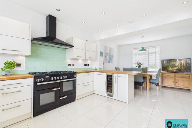 12, Woodville Road, Cinderford photo 2