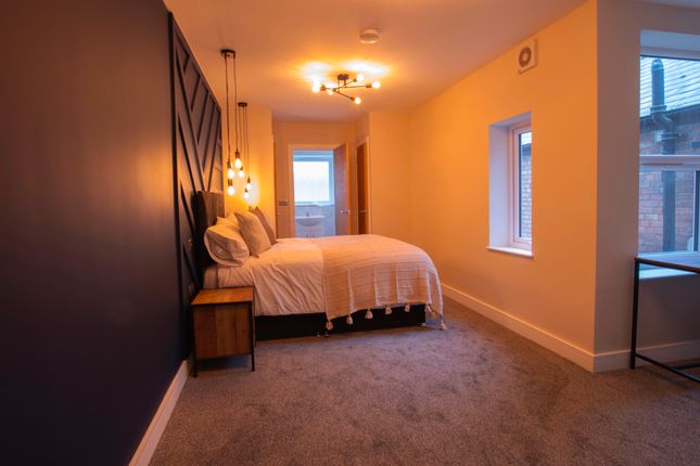 Room 4, 494 Osmaston Road, Derby photo 5