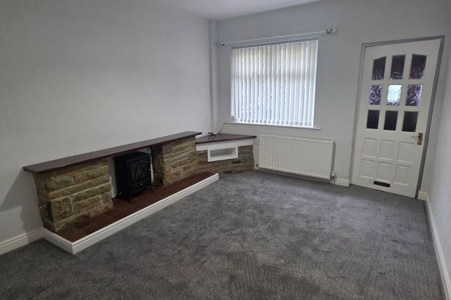 11, Stockport photo 3