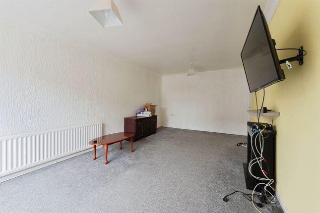 71, Glen Road, Ellesmere Port photo 4