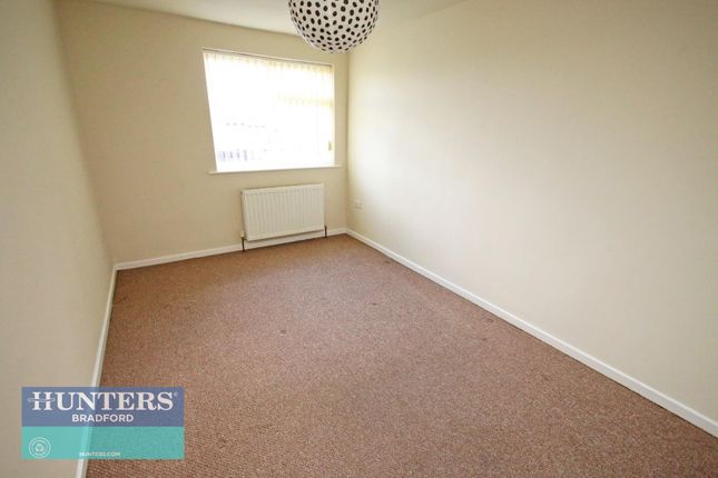 Terraced house for sale in Moorcroft Drive, Bradford, West Yorkshire