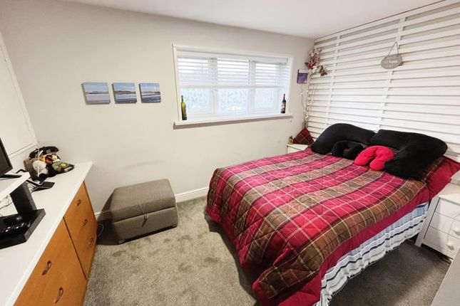 Flat for sale in Rushey Field, Bromley Cross, Bolton