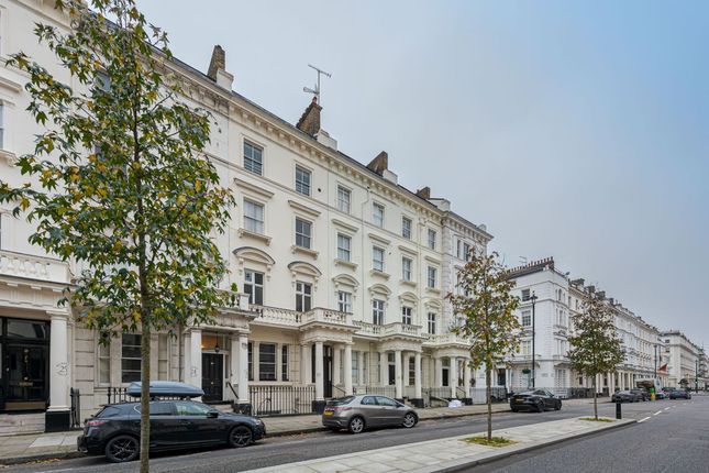 1-bed flat on 55, St George's Drive, London, £450,000