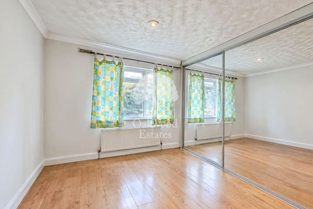 1 Somerset Lodge, Courtlands, Maidenhead photo 4