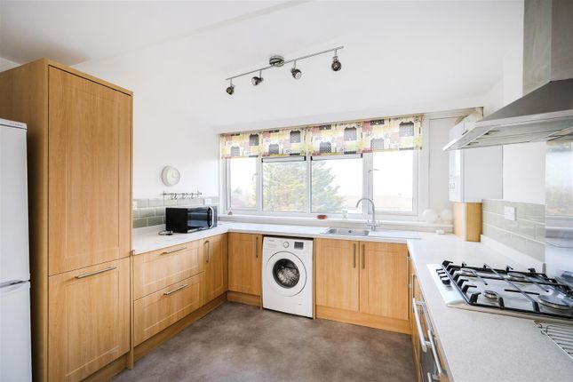 The Ridgeway, North Chingford photo 2
