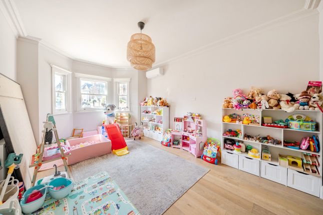 72A,, Balham Park Road, London photo 4