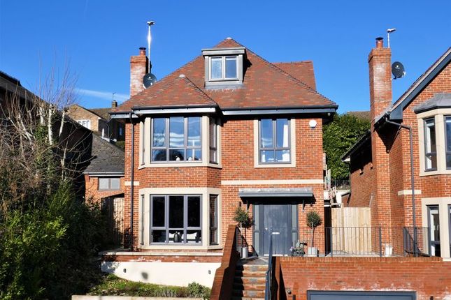 Thumbnail Detached house for sale in Deanway, Chalfont St. Giles