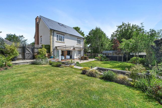 Meadow House,, Hull Lane, Ware photo 4