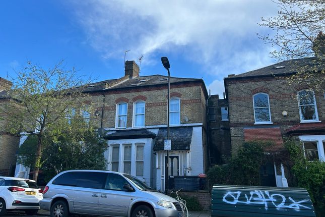 Thumbnail Property for sale in 77 Finsbury Park Road, Finsbury Park, London