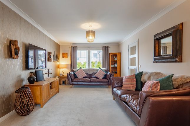 27, Ashwood Grove, Inverness photo 2