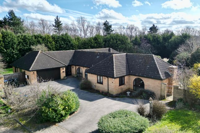 5-bed house on 14, Donovan Court, Northampton, £750,000