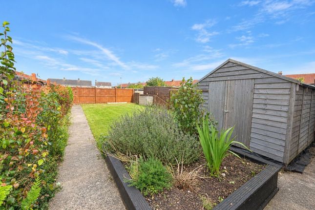 South View, Somerton photo 2