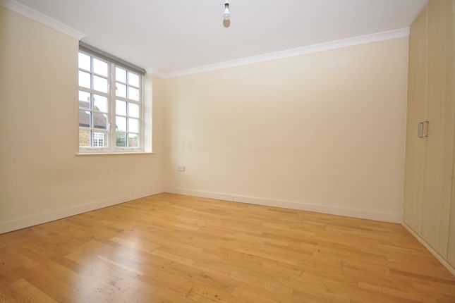 End terrace house to rent in High Street, Handcross, Haywards Heath