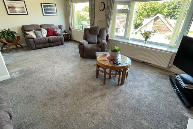 22, Forgewood Drive, Lancaster photo 4