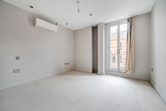 Flat 5, Southbrook House, 25 Bartholomew Street, Newbury photo 4