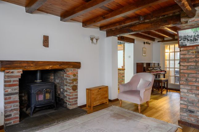 Ousethorpe Cottage, 13, Main Street, York photo 3