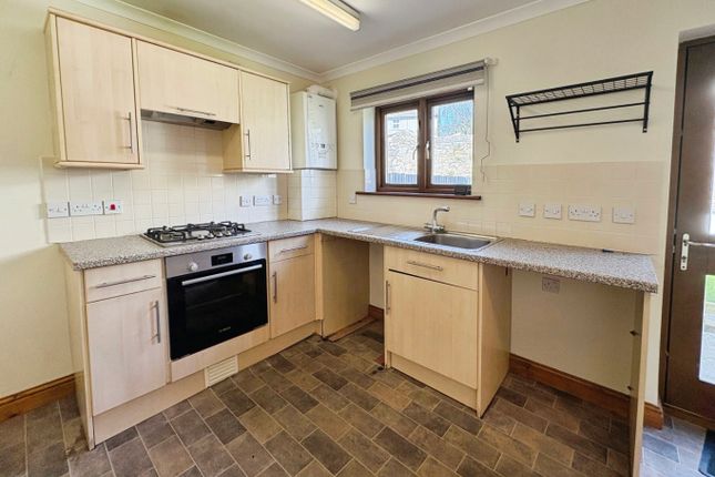 16 Park an Harvey, Helston, Cornwall photo 4