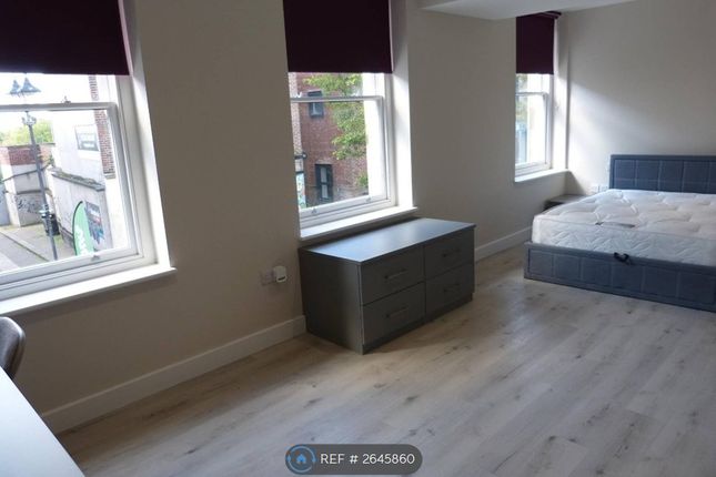 Studio flat on Snigs Foot Studios, A Church Street, Ormskirk, £1,062/mo