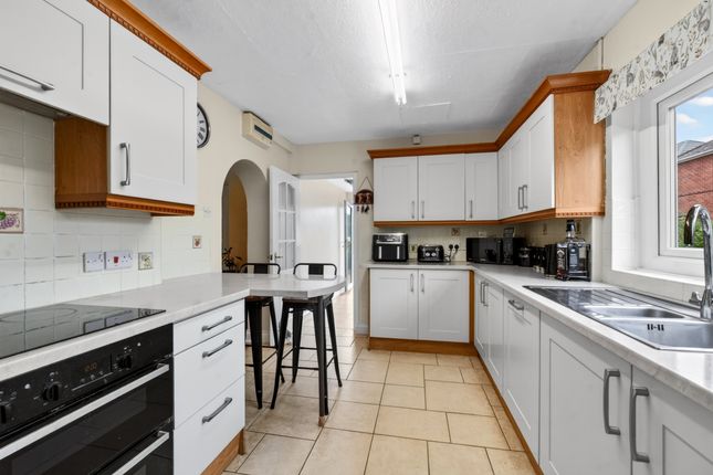 21 Wellbrookside, Hereford photo 4