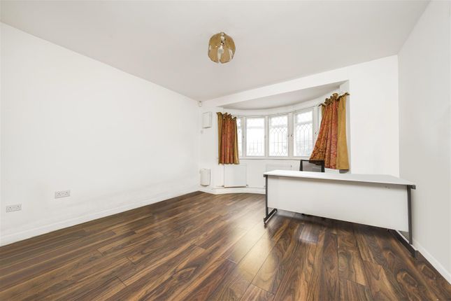 Detached bungalow for sale in Jersey Road, Hounslow