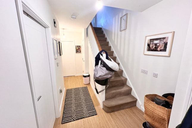 9, Dickinson Walk, East Yorkshire photo 4