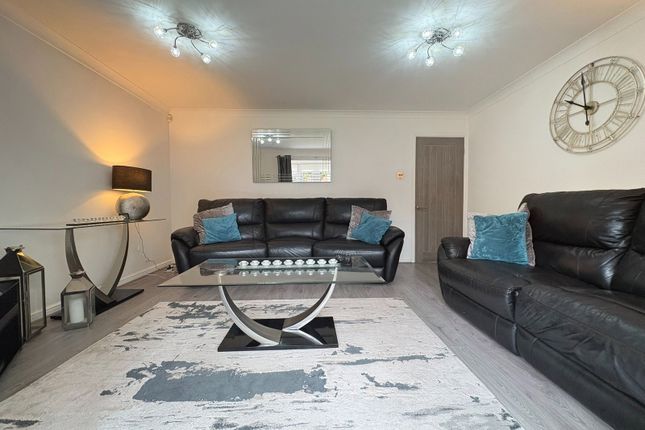 99, Whitewood Park, Fazakerley photo 2