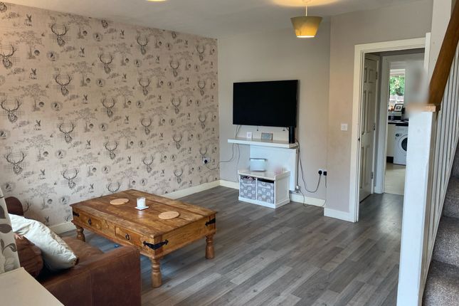 19, Hazel Copse, Chichester photo 4