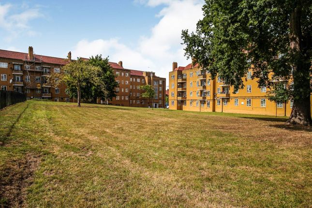 Flat for sale in Kingswood Estate, Dulwich