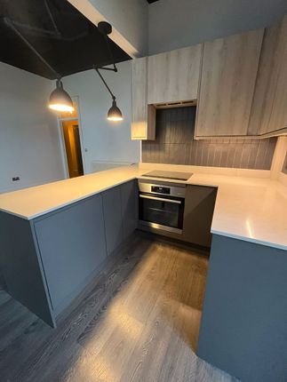 Flat 4A Chapel Allerton Hall, King George Avenue, Leeds photo 5