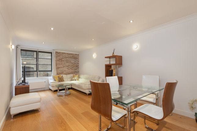 Thumbnail Flat to rent in Curlew Street, London