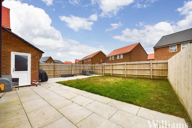 Town house for sale in Emperor Lane, Kingsbrook, Aylesbury