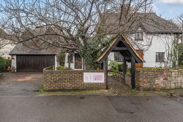 10, Bedford Lane, Camberley photo 2