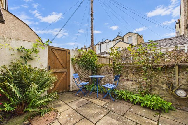 5 Lindow Square, Lancaster photo 4