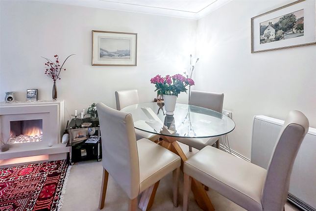Flat 10, St. Margarets Court,, Arundel Road, Angmering photo 4