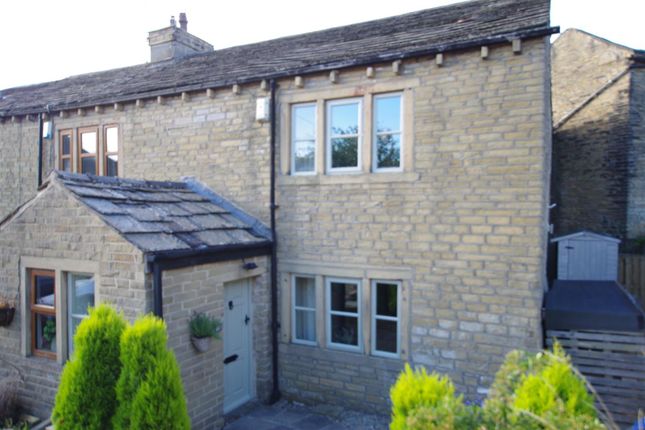 Thumbnail Cottage to rent in Westfield Lane, Idle, Bradford