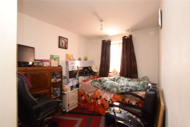 End terrace house for sale in Blunden Close, Dagenham