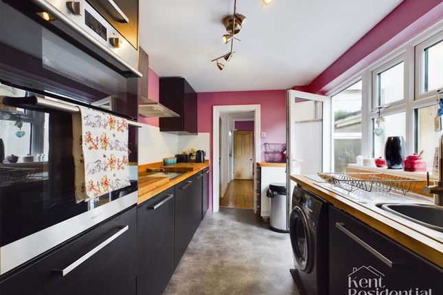 Terraced house for sale in Horsley Road, Rochester