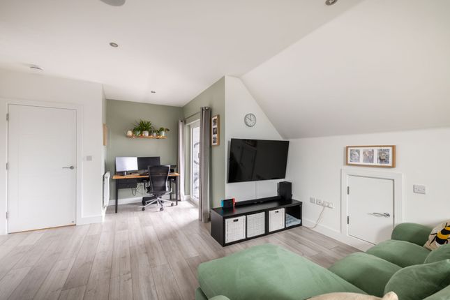 Flat for sale in South Drive, Elston Court