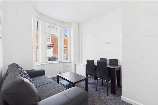 140, Clarendon Road - Room 2, Middlesbrough photo 4