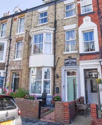 Thumbnail Terraced house for sale in Crescent Avenue, Whitby