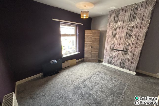 23, Warwick Street, Stoke-On-Trent photo 3