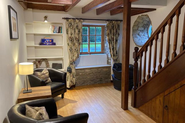 Cottage to rent in Main Street, Hotham, York