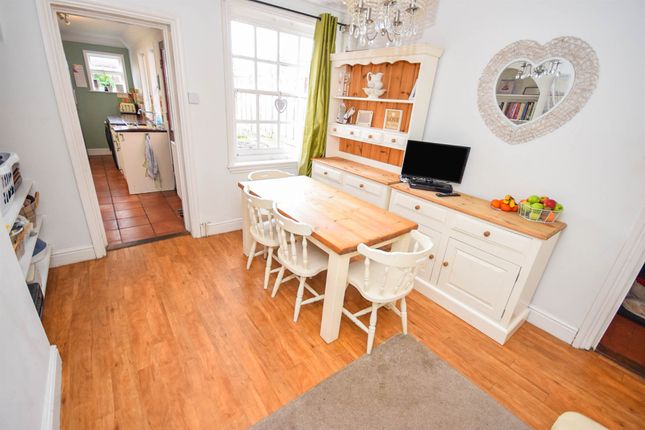 Terraced house for sale in The Causeway, Halstead