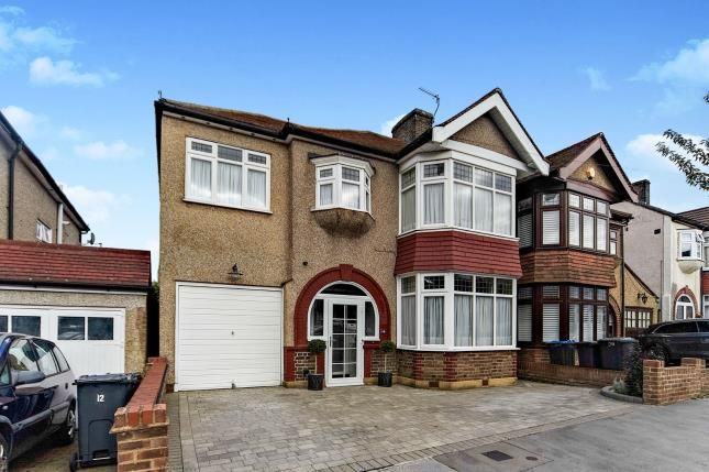 Homes For Sale In West Way Gardens Croydon Cr0 Buy Property In