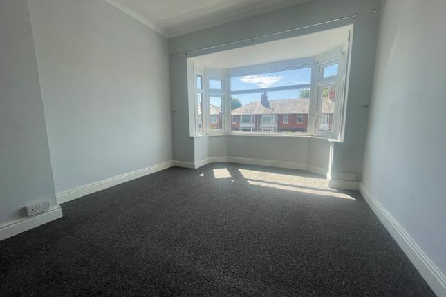 134, Westlands Road, Hull photo 4